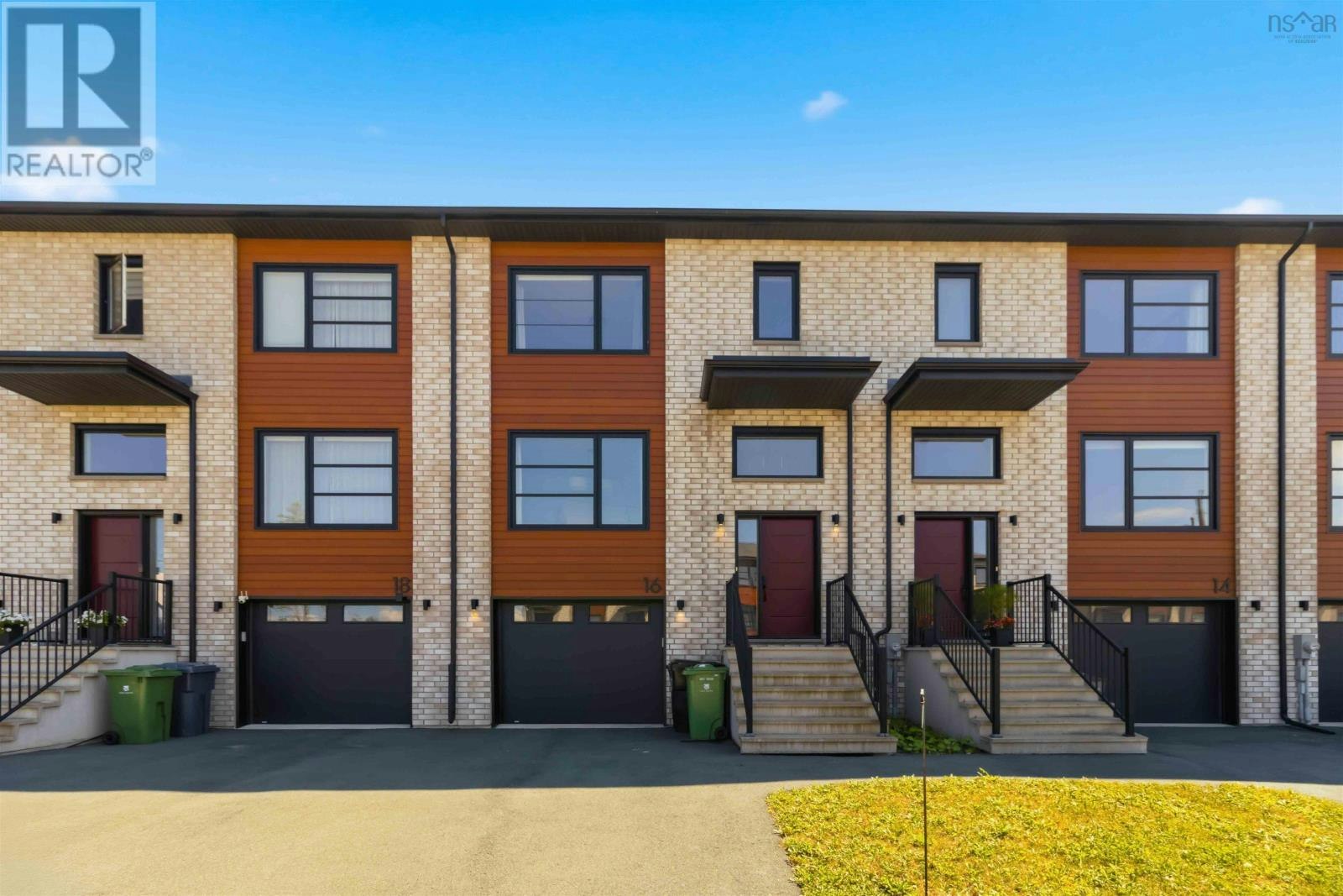 16 Glenn Drive, Lantz, NS, B2S 0J1