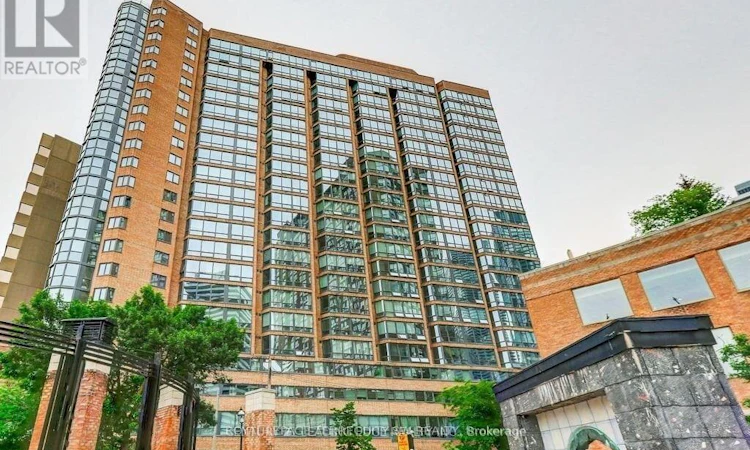 407-1055 Bay Street