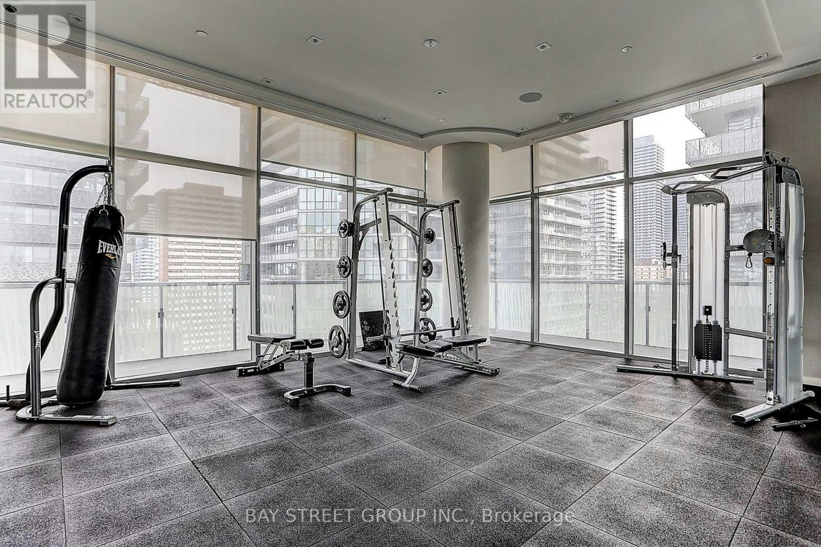 910-50 Charles Street E, Toronto, ON, M4Y 0C3 - 34