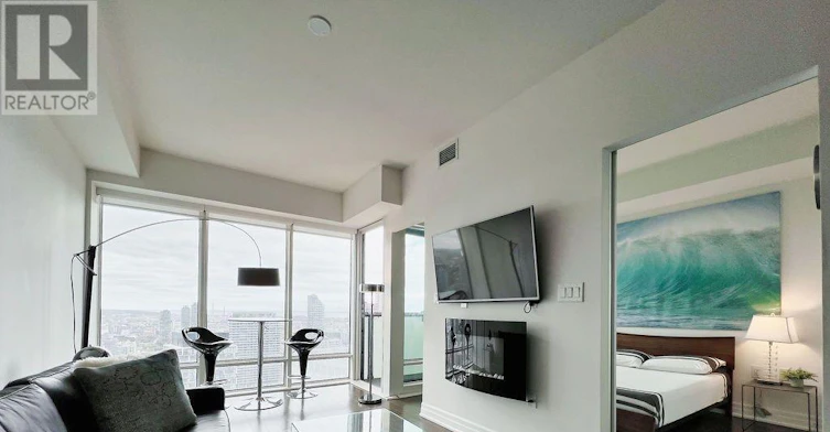 3709-8 The Esplanade, Toronto, ON, M5E 0A6 - 9