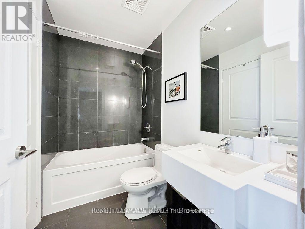 3709-8 The Esplanade, Toronto, ON, M5E 0A6 - 14
