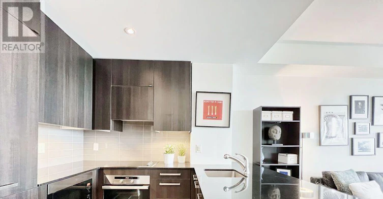 3709-8 The Esplanade, Toronto, ON, M5E 0A6 - 8