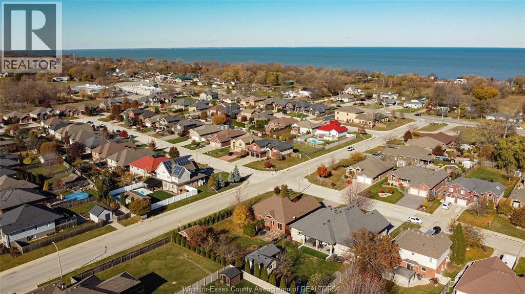 1381 Emma Street, Lakeshore, ON, N0R 1A0 - 34