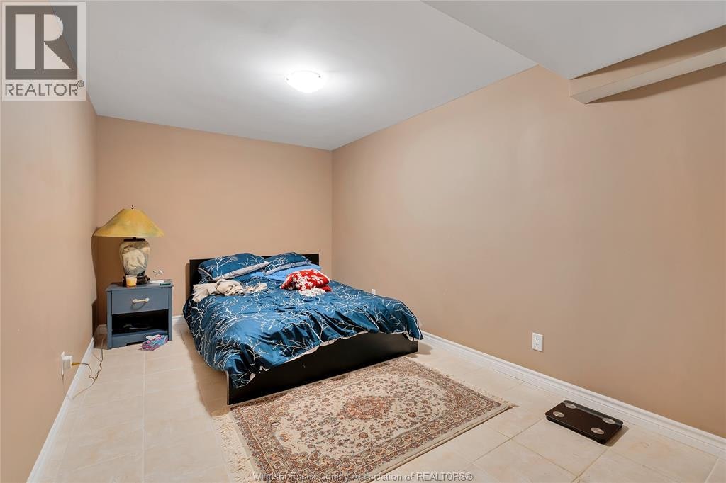 1381 Emma Street, Lakeshore, ON, N0R 1A0 - 28