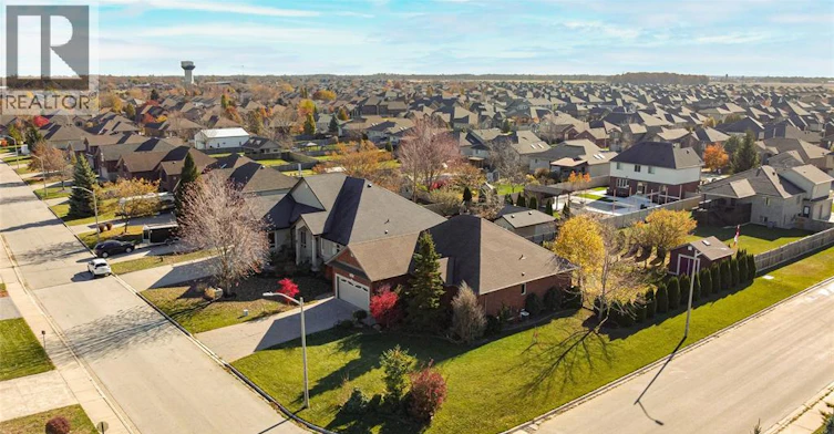 1381 Emma Street, Lakeshore, ON, N0R 1A0 - 36