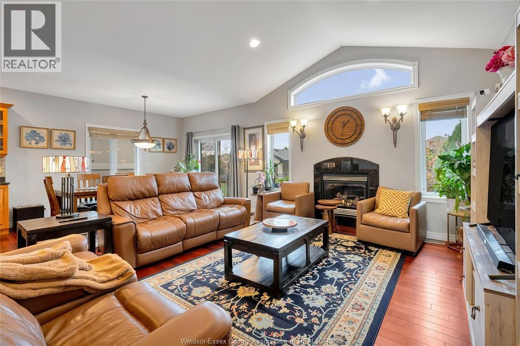 1381 Emma Street, Lakeshore, ON, N0R 1A0 - 4