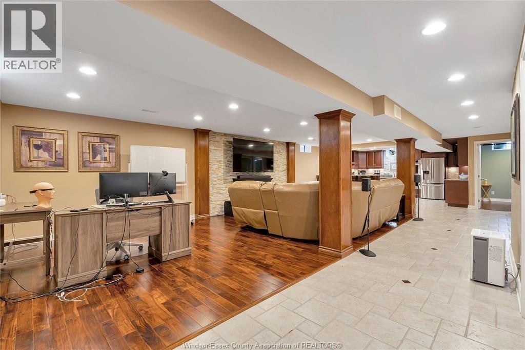 1381 Emma Street, Lakeshore, ON, N0R 1A0 - 19