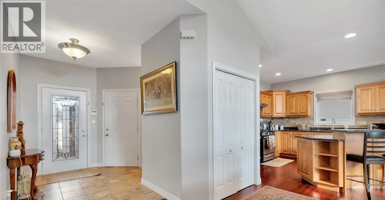1381 Emma Street, Lakeshore, ON, N0R 1A0 - 3