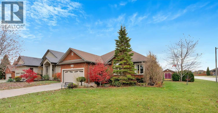 1381 Emma Street, Lakeshore, ON, N0R 1A0 - 2