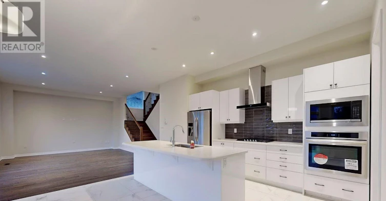 3705 Lakepoint Drive, Severn, ON, L3V 6H3 - 8