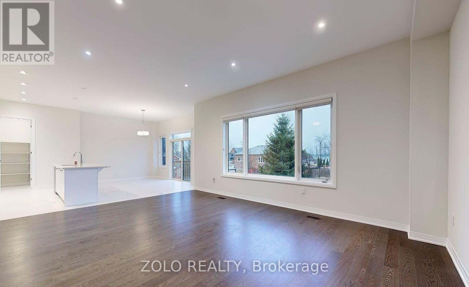 3705 Lakepoint Drive, Severn, ON, L3V 6H3 - 3