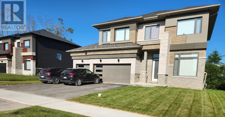 3705 Lakepoint Drive, Severn, ON, L3V 6H3 - 2