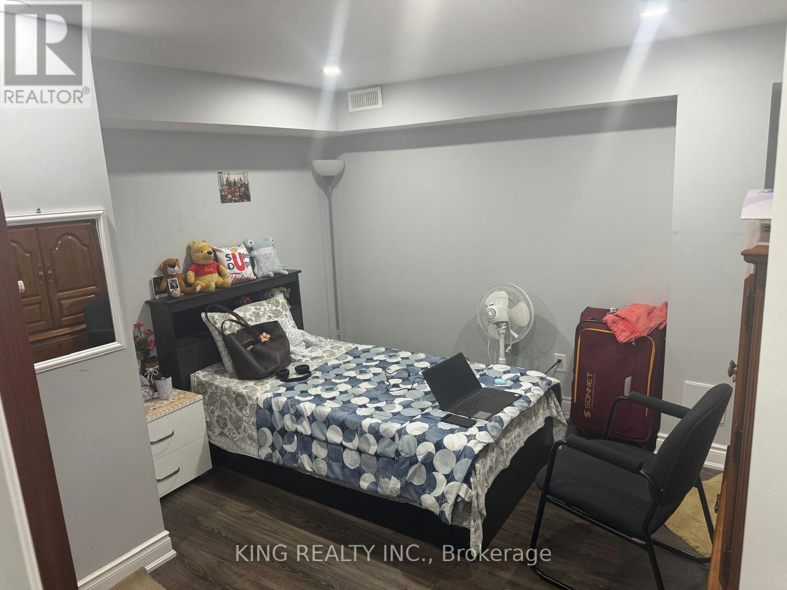BASEMENT-8 Ferncroft Place, Brampton, ON, L7A 2Z6 - 8