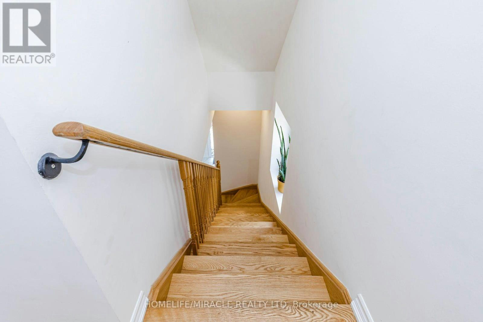 32 Arcola Street, Brampton, ON, L6P 4N7 - 13