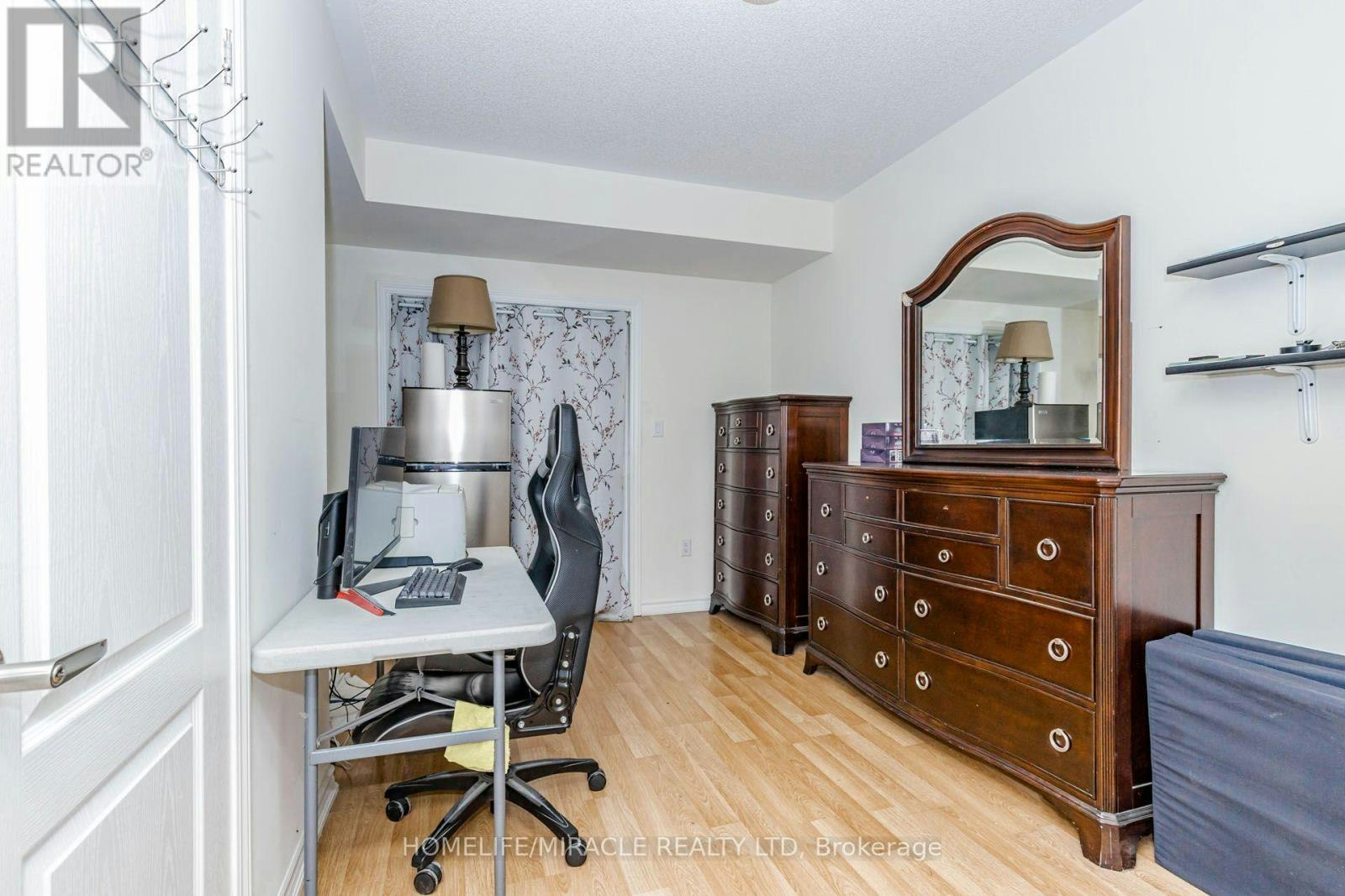 32 Arcola Street, Brampton, ON, L6P 4N7 - 7