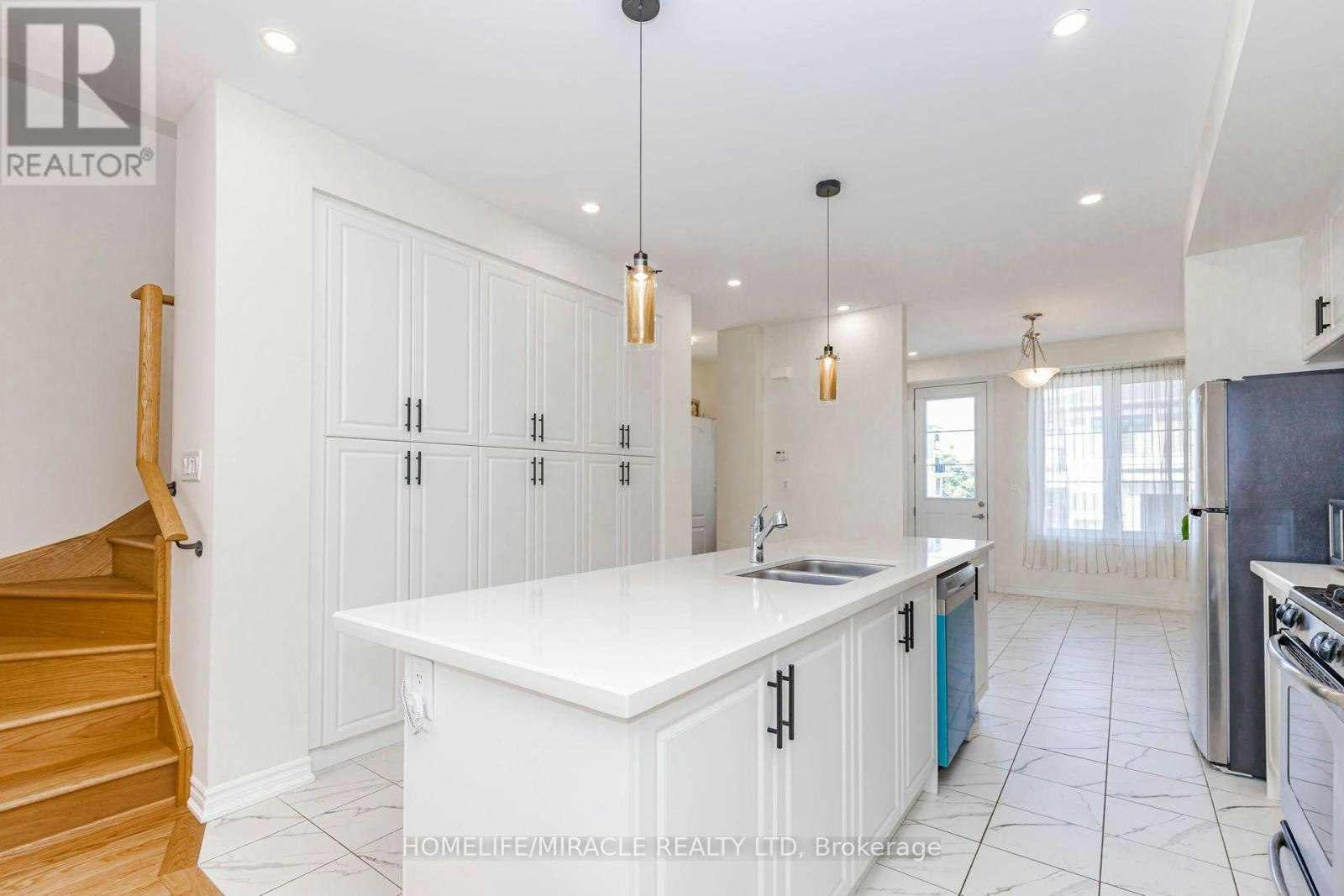 32 Arcola Street, Brampton, ON, L6P 4N7 - 16