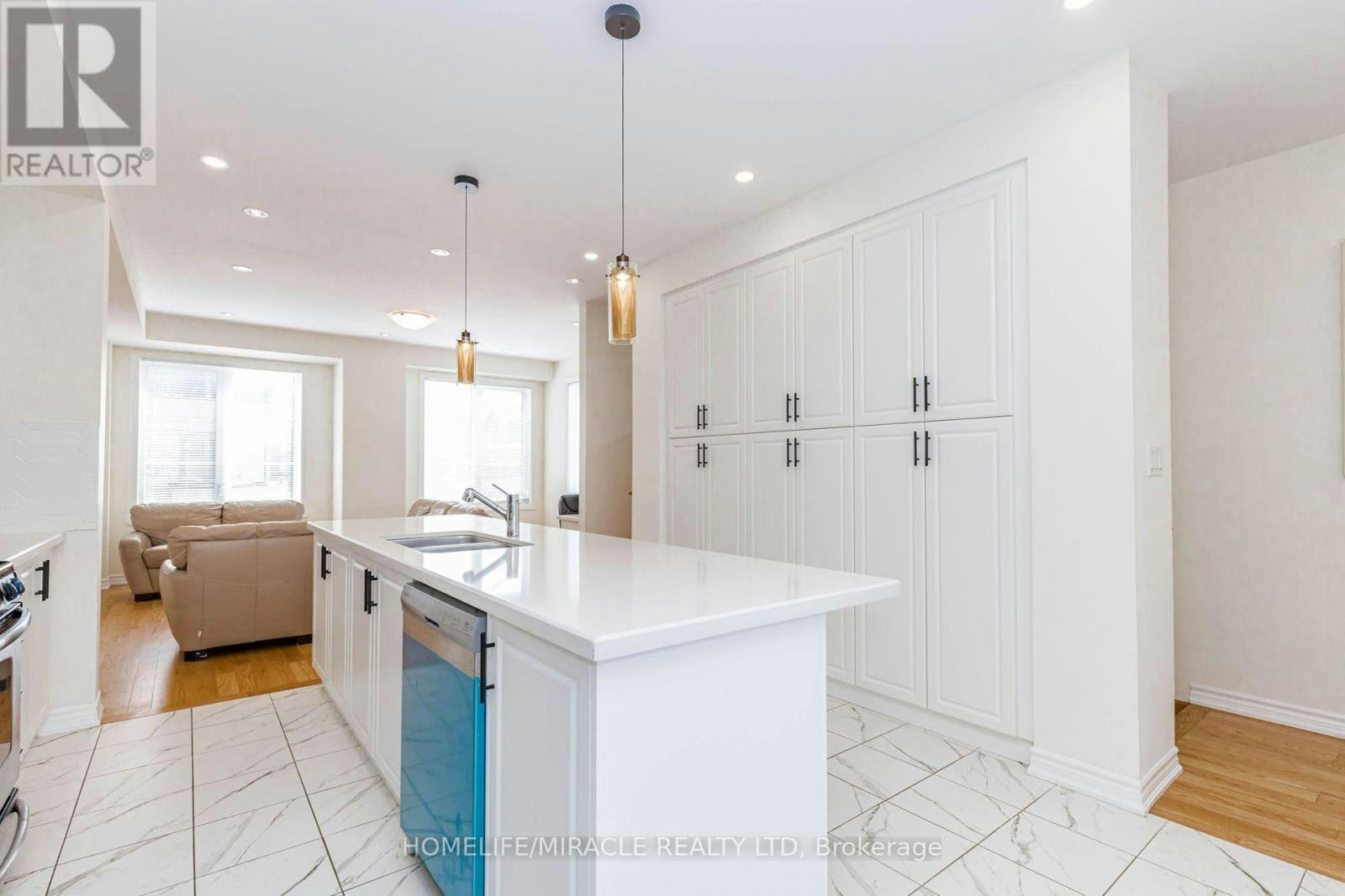 32 Arcola Street, Brampton, ON, L6P 4N7 - 18