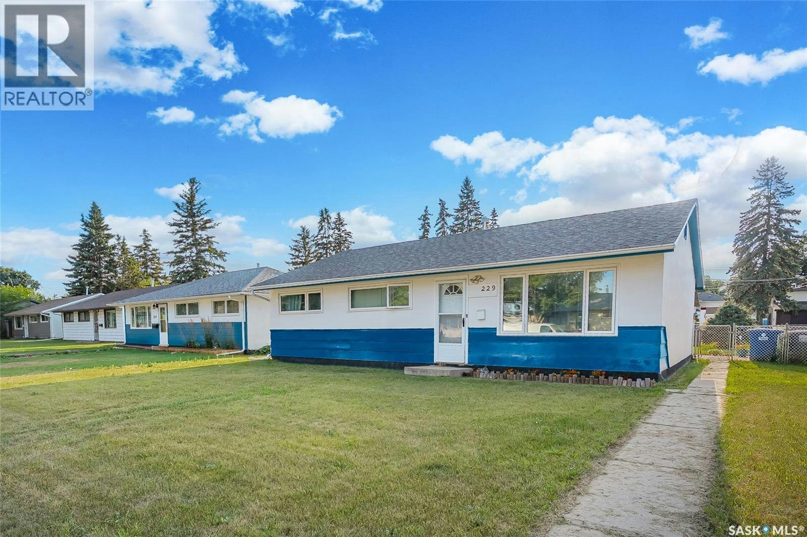 229 U Avenue N, Saskatoon, SK, S7L 3C4