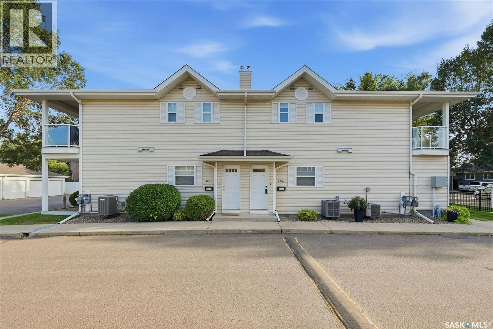 204D-141 105th Street W, Saskatoon, SK, S7N 1N3
