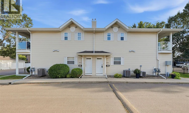 204D-141 105th Street W