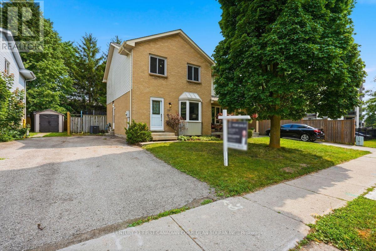 33 Ashley Crescent, London, ON, N6E 3P7