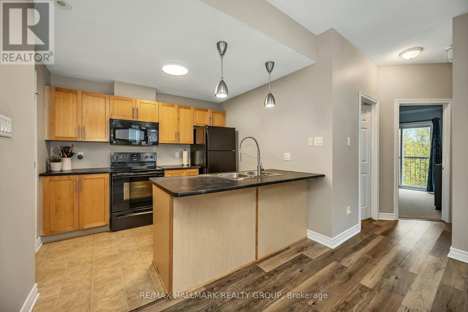 L-1109 Stittsville Main Street, Ottawa, ON, K2S 0C8 - 5