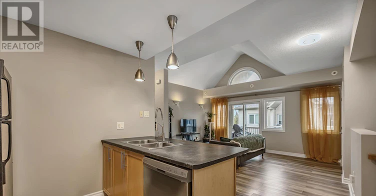 L-1109 Stittsville Main Street, Ottawa, ON, K2S 0C8 - 6