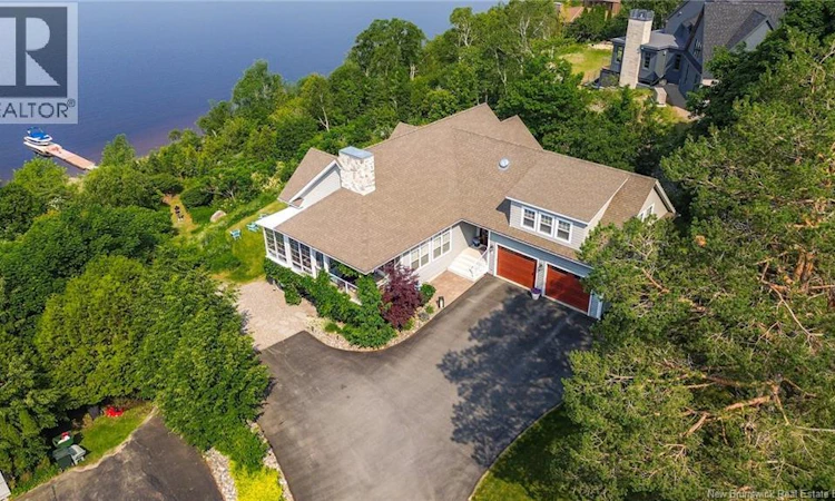 73 Elizabeth Parkway