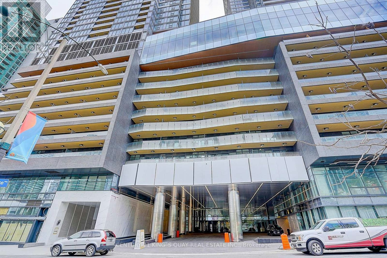 3909-3 Concord Cityplace Way, Toronto, ON, M5V 0X4 - 5