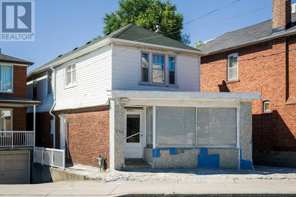 724 Vaughan Road, Toronto, ON, M6E 2Y9