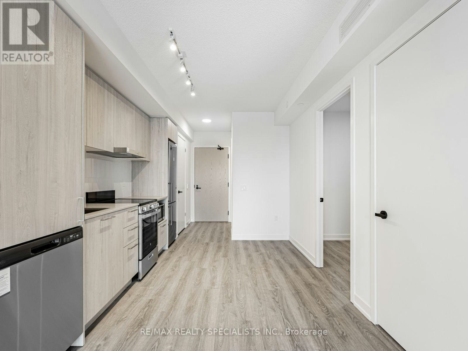 3807-195 Commerce Street, Vaughan, ON, L4K 0P9 - 11