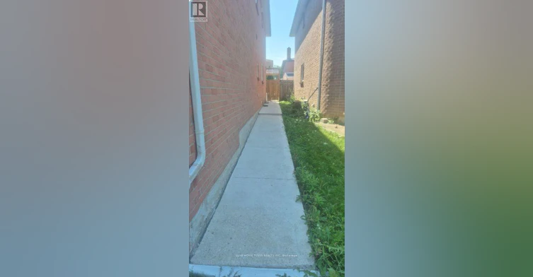 23 Castlehill Road, Brampton, ON, L6X 4E3 - 11