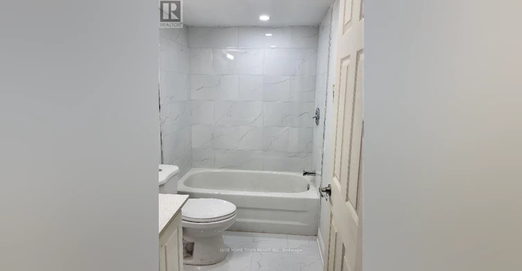 23 Castlehill Road, Brampton, ON, L6X 4E3 - 3