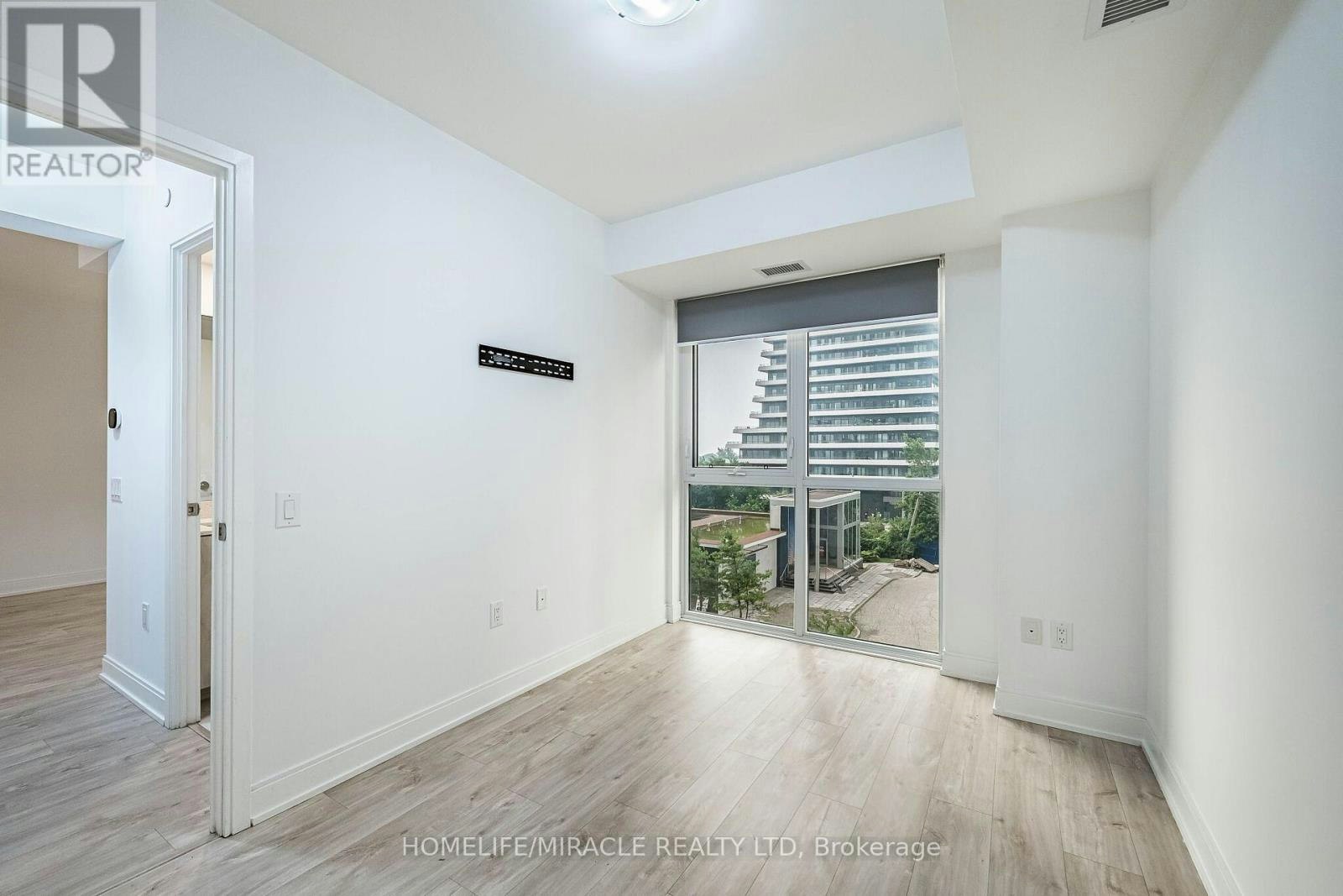 303-65 Annie Craig Drive, Toronto, ON, M8V 0C4 - 28