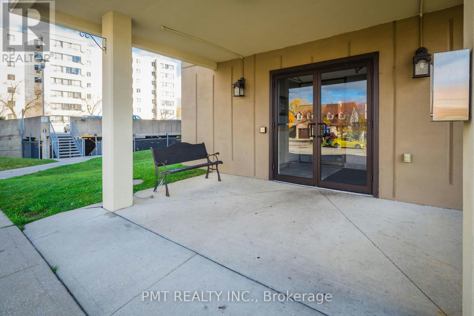 303-65 Highland Crescent, Kitchener, ON, N2M 5M8 - 18