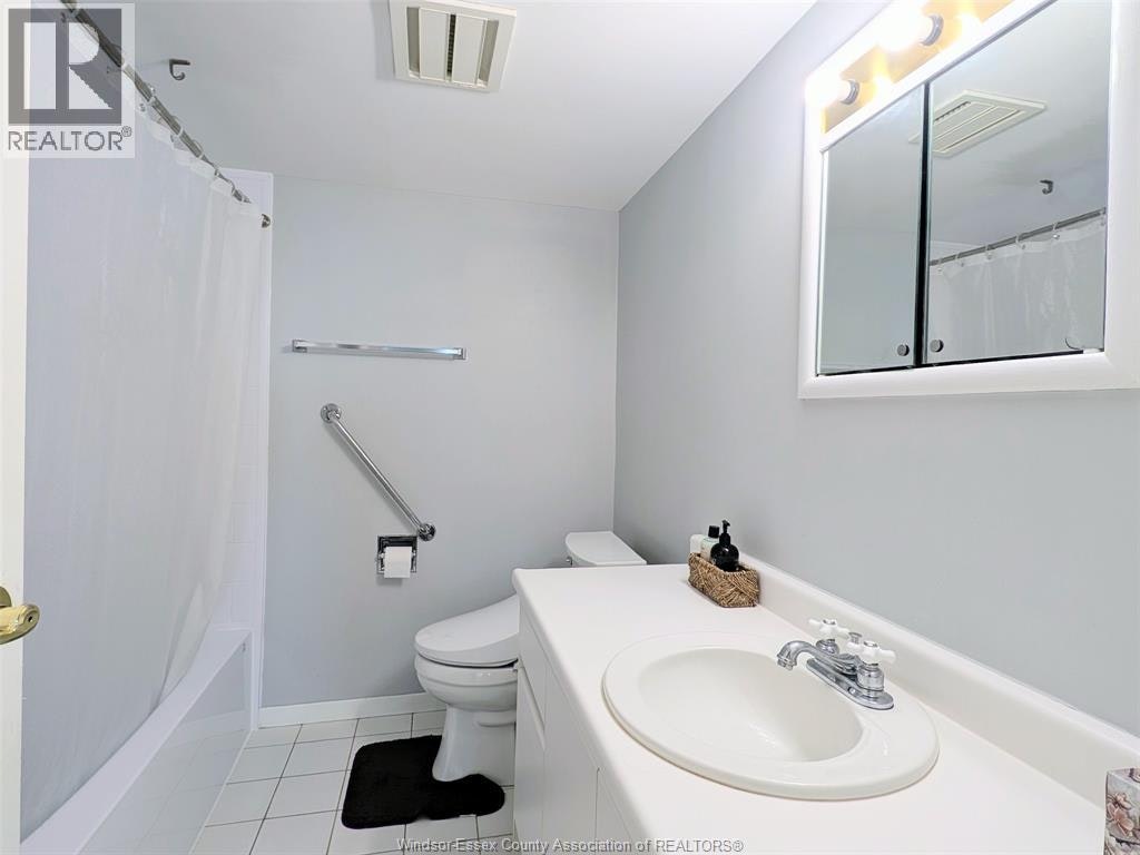 604-3601 Riverside Drive East, Windsor, ON, N8Y 4Y2 - 12