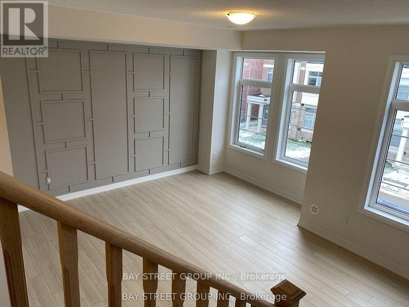 1-15 Sissons Way, Markham, ON, L6B 1R2 - 9