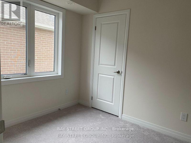 1-15 Sissons Way, Markham, ON, L6B 1R2 - 12