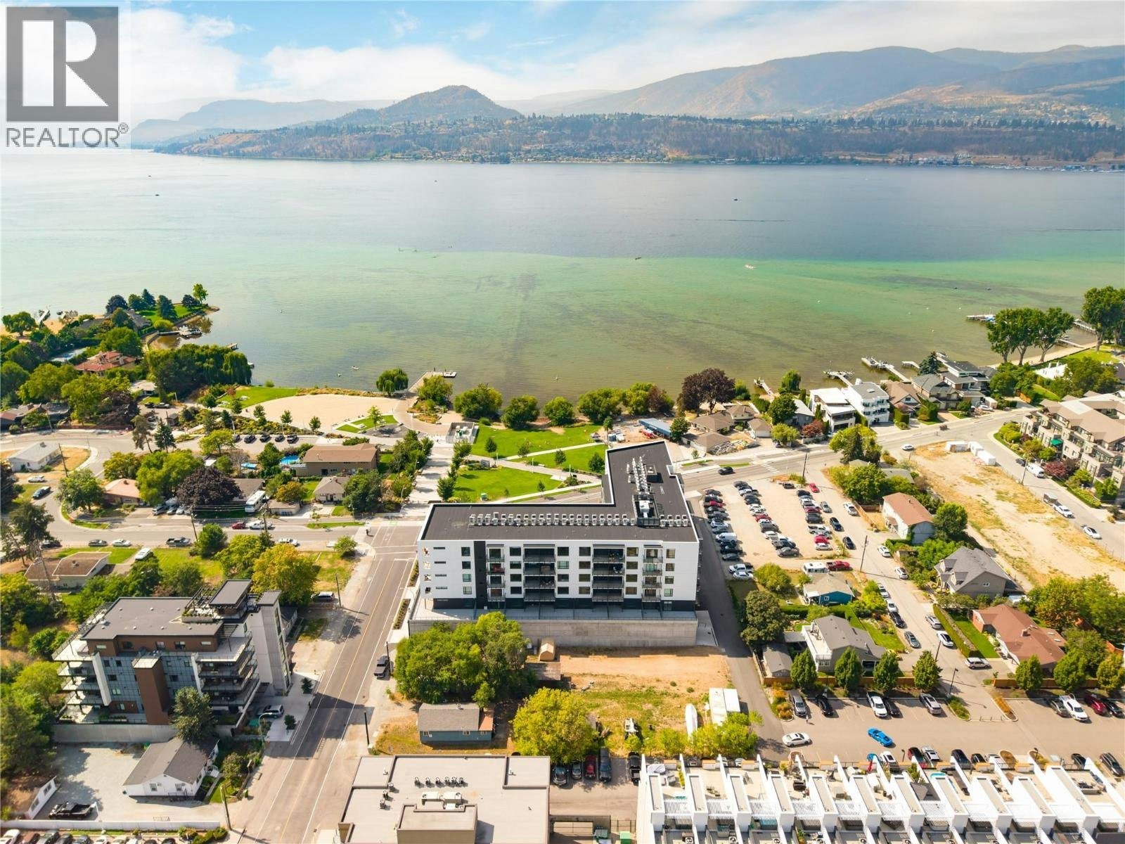 512-3051 Abbott Street, Kelowna, BC, V1Y 0P1