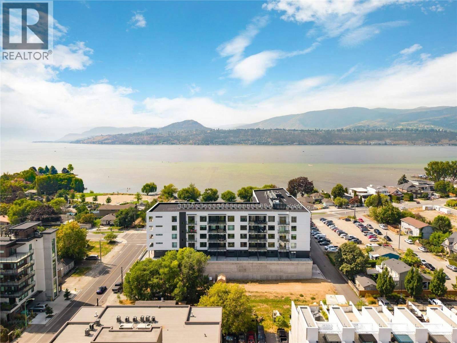 216-3051 Abbott Street, Kelowna, BC, V1Y 0P1