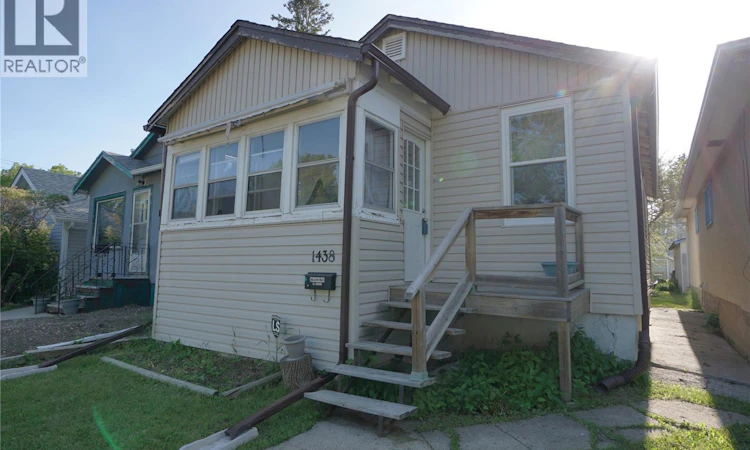 1438 Connaught Street