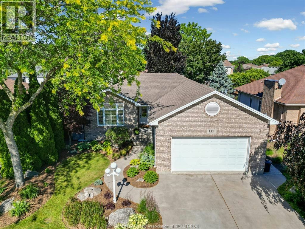 112 Fay Court, Lakeshore, ON, N8L 0K9