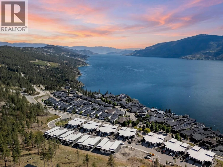 22-9201 W Okanagan Centre Road, Lake Country, BC, V4V 0B8 - 2
