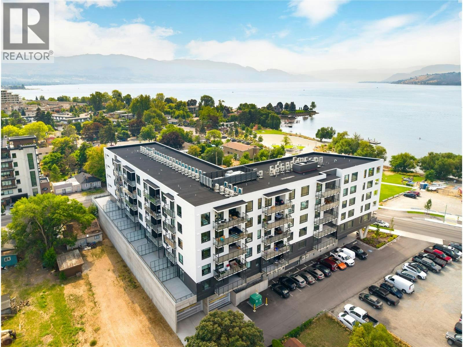 401-3051 Abbott Street, Kelowna, BC, V1Y 0P1