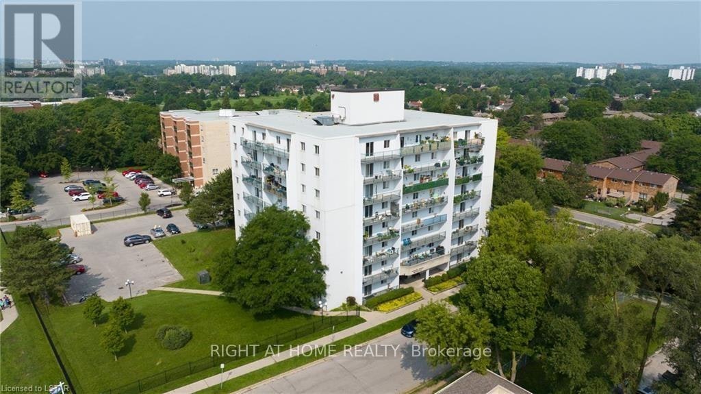 801-986 Huron Street, London, ON, N5Y 5E4