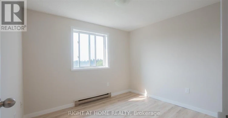 801-986 Huron Street, London, ON, N5Y 5E4 - 24