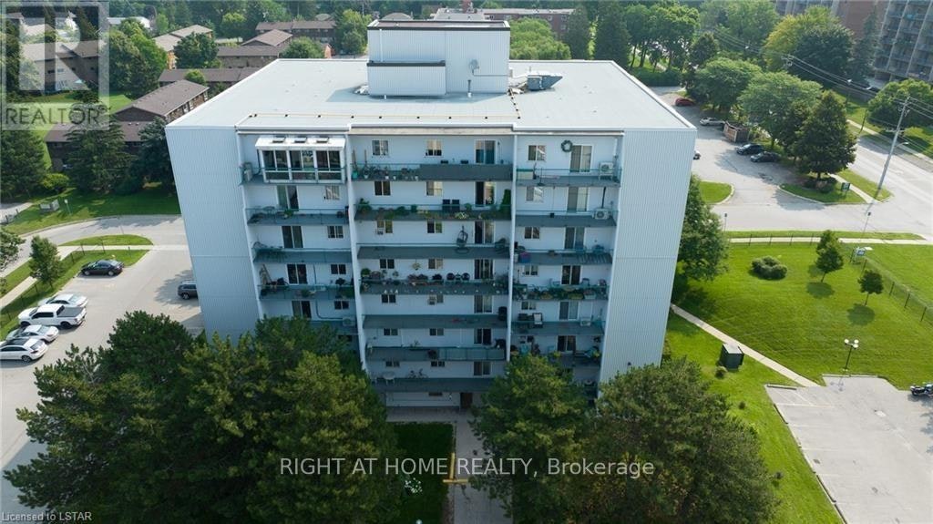 801-986 Huron Street, London, ON, N5Y 5E4 - 3