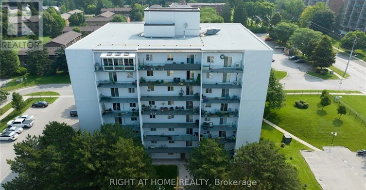 801-986 Huron Street, London, ON, N5Y 5E4 - 3