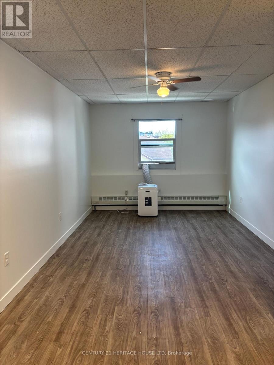 203-50 Scott Street, St. Thomas, ON, N5P 1K6 - 2
