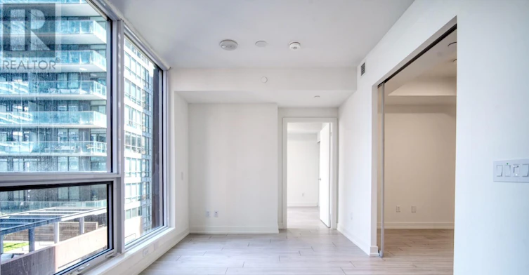 619-15 Mercer Street, Toronto, ON, M5V 1H2 - 2